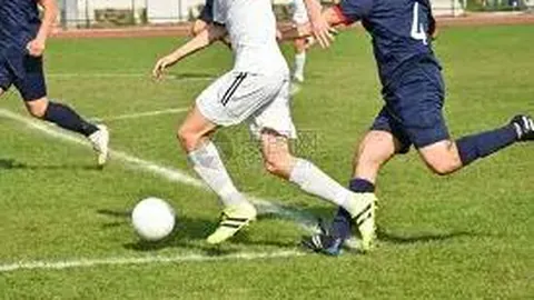 瓜帅夫妇感情纠葛疑云未散，重逢有望？知情者曝频繁联系，复合希望犹存